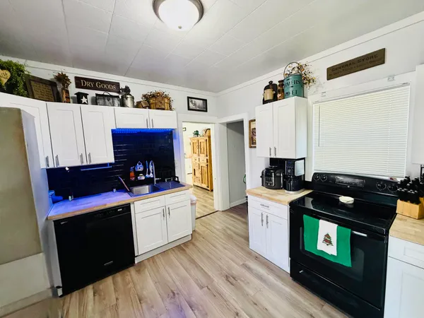 $254,900 | 305 West Foster Street, Tomah, WI 54660