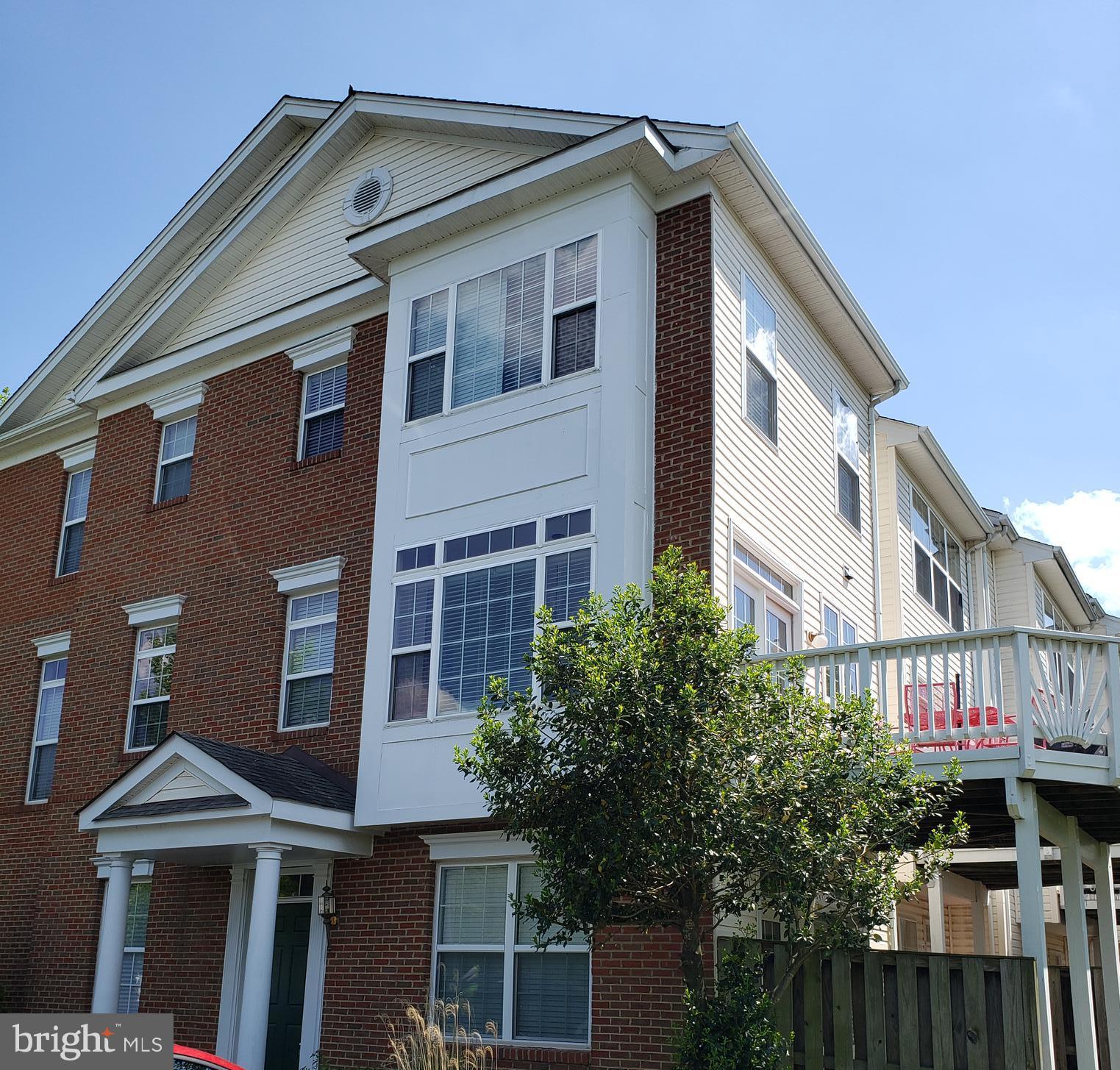 20431 Scioto Terrace Ashburn, VA 20147 - Photo 13 of 15 End unit with lots of windows & natural light!