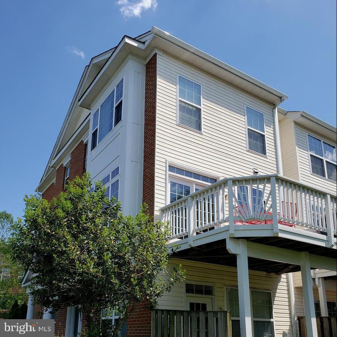 20431 Scioto Terrace Ashburn, VA 20147 - Photo 14 of 15 Perfect retreat for morning coffee or grilling!