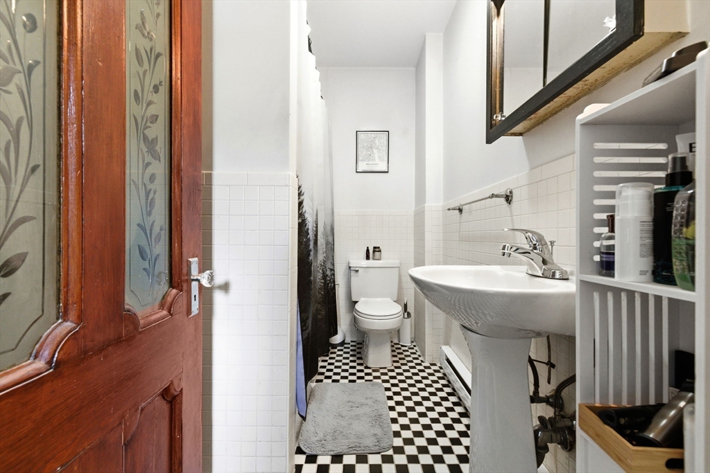 45 Rutland Street, Unit 3 Boston, MA 02118 - Photo 14 of 16