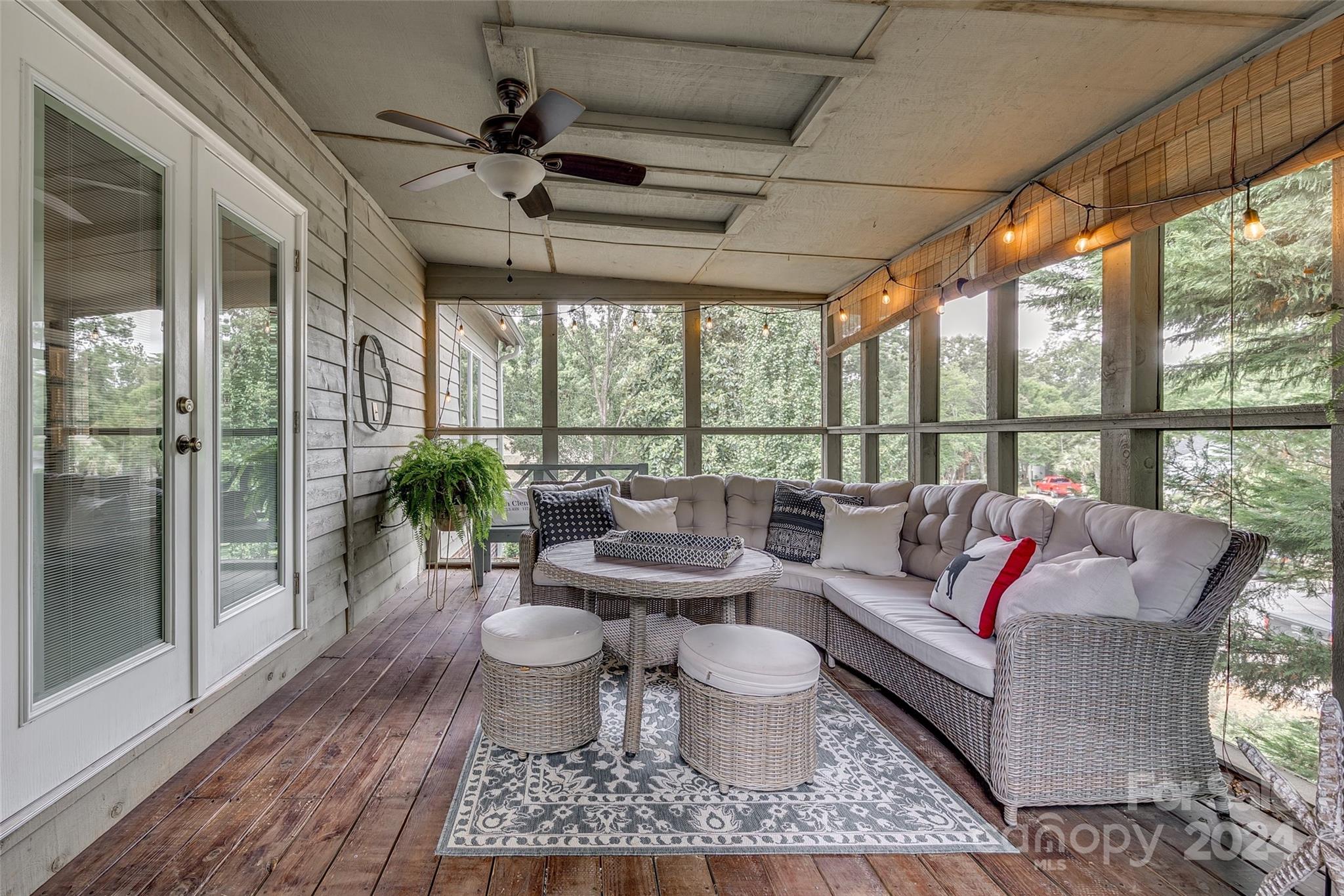29 Commodore Point Road Lake Wylie, SC 29710 - Photo 20 of 43 Gallery Image 20