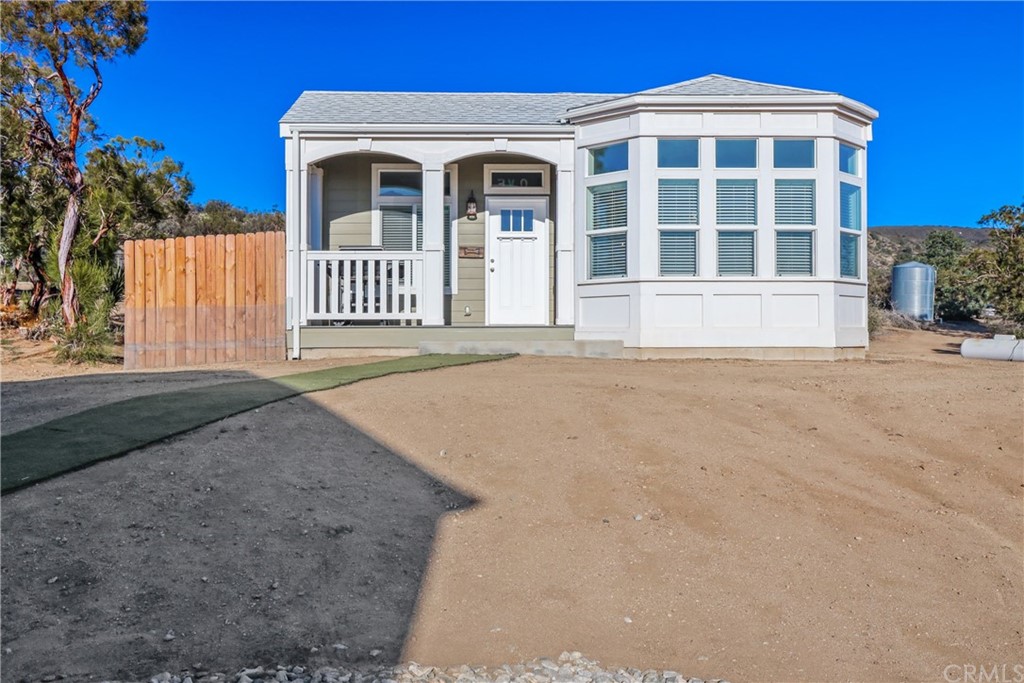 60600 Burnt Valley Road Anza, CA 92539 - Photo 2 of 46 a front view of a house with a yard