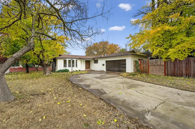 $699,999 | 4601 Gibbons Drive, Sacramento, CA 95821