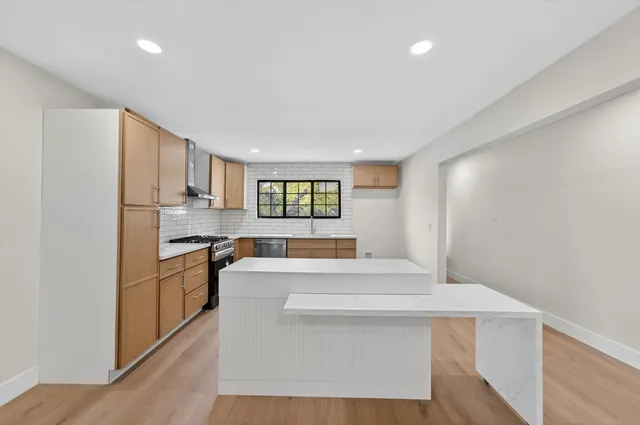 $699,999 | 4601 Gibbons Drive, Sacramento, CA 95821