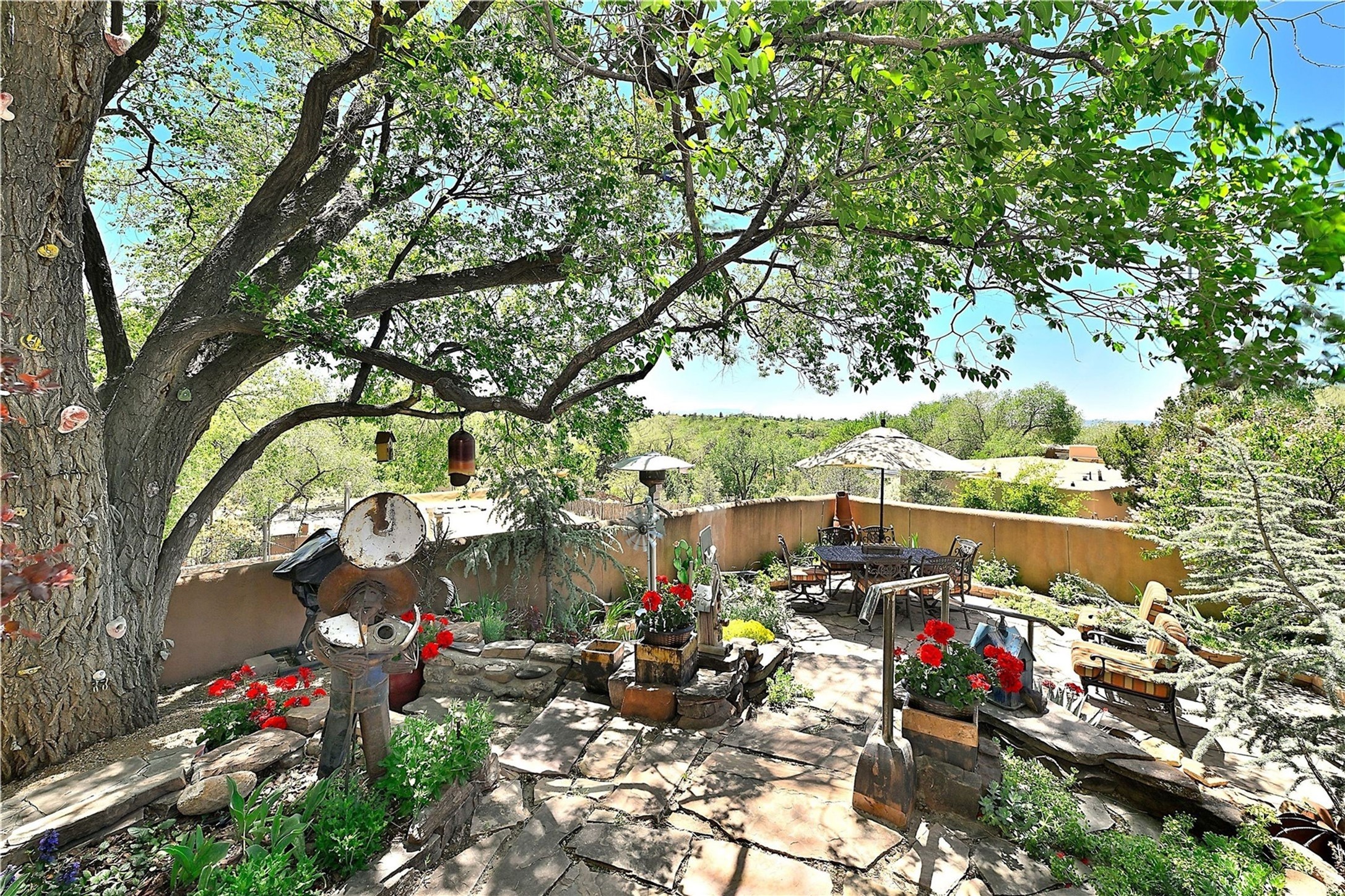 227 Rodriguez Street Santa Fe, NM 87501 - Photo 32 of 39 Back patio