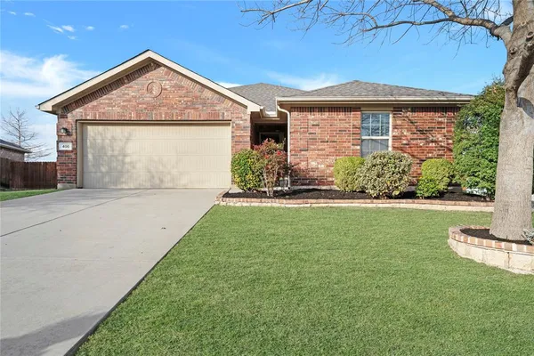 $290,000 | 400 Copper Ridge Road, Fort Worth, TX 76052