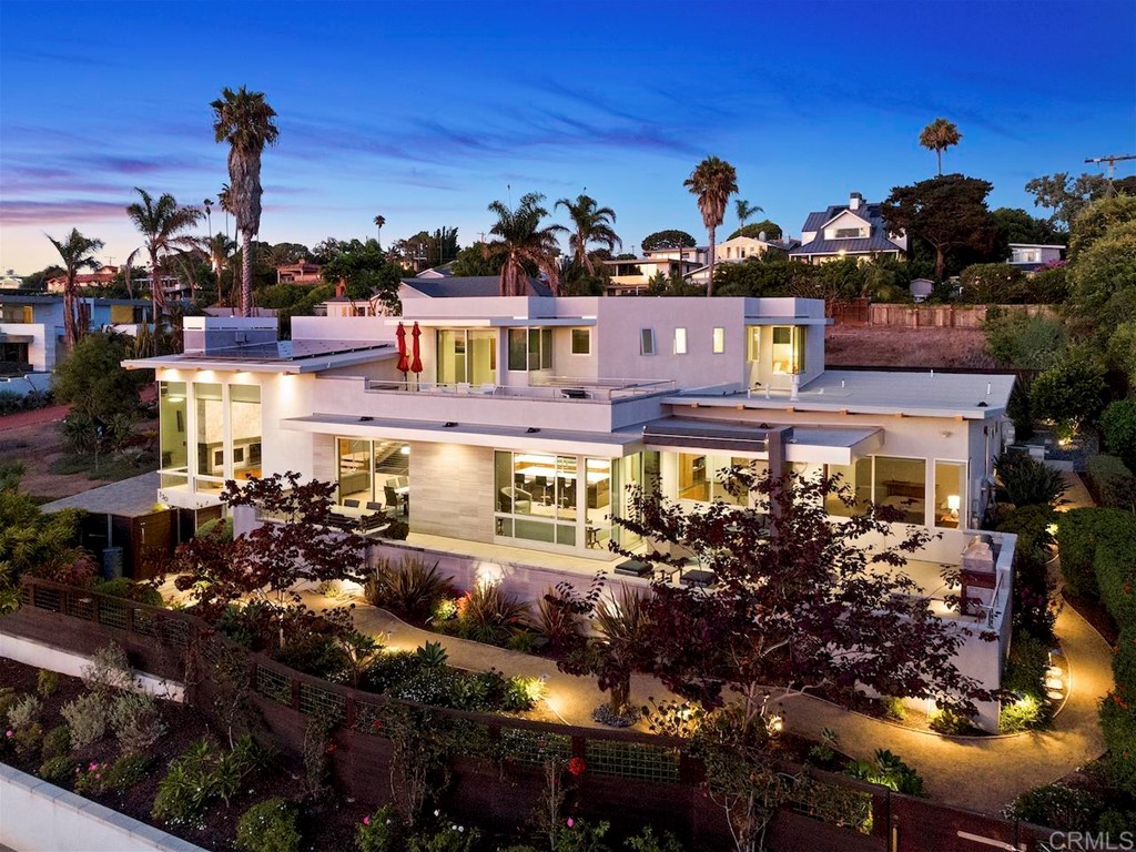 330 South Rios Avenue Solana Beach, CA 92075 - Photo 1 of 1 Gallery Image 1