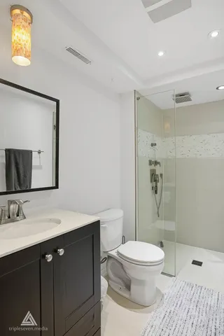 $265,000 | 9180 S Road, Unit D, Palos Hills, IL 60465