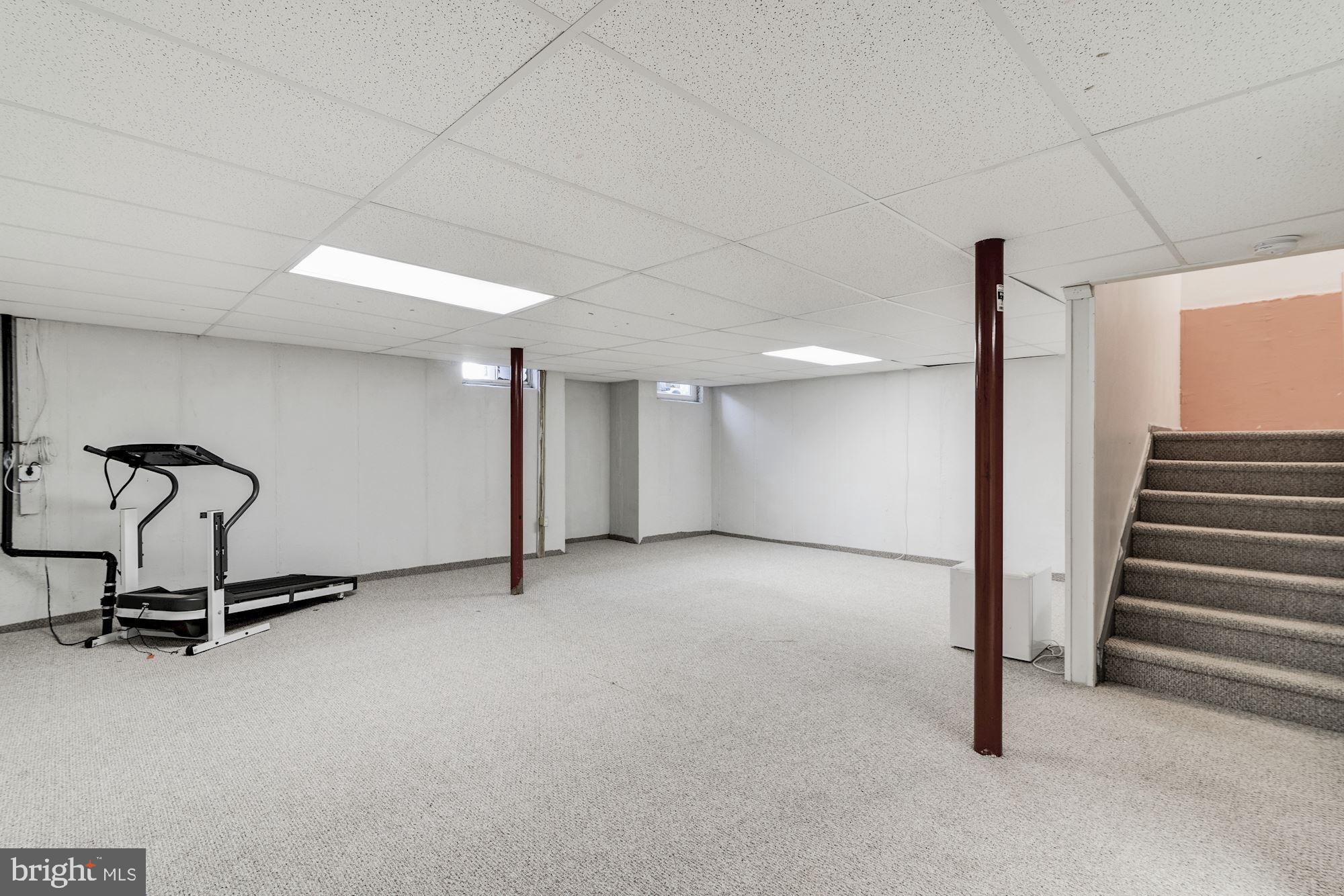 63 Threadleaf Terrace Burlington, NJ 08016 - Photo 32 of 34 a view of a room with gym equipment