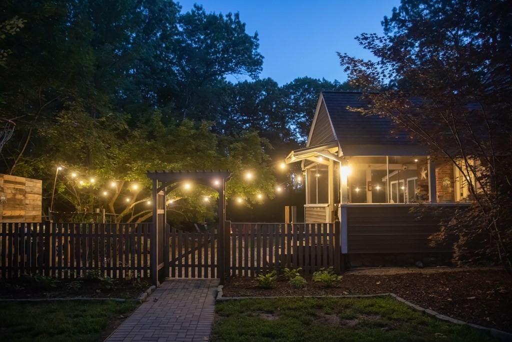 170 New Estate Road Littleton, MA 01460 - Photo 26 of 28