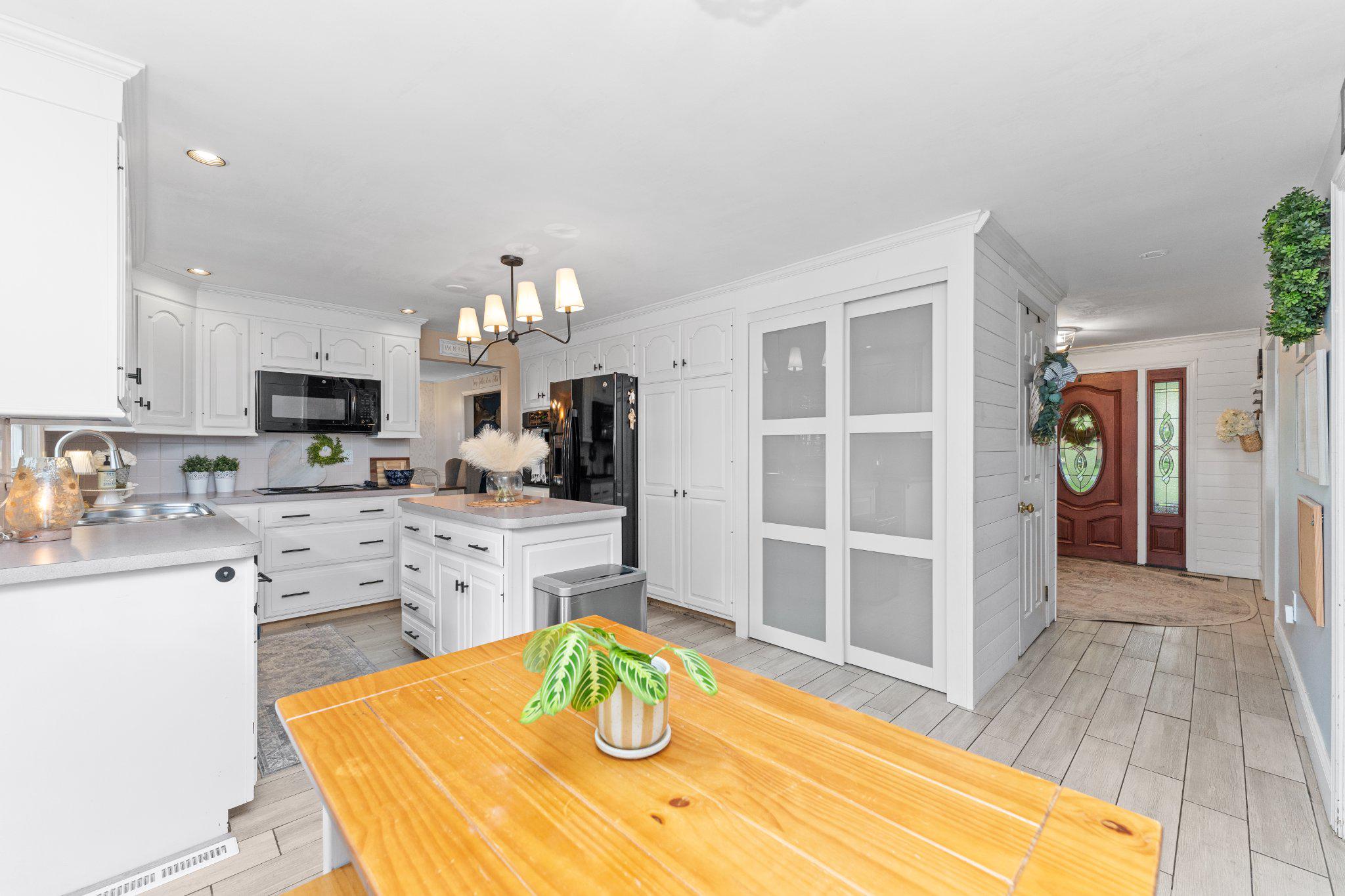 155 Miller Road Barto, PA 19504 - Photo 13 of 39 Bright and Inviting Modern Kitchen