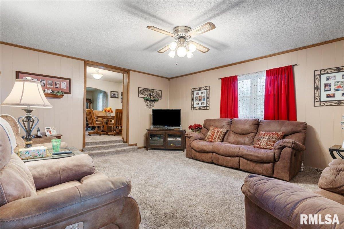 2925 South 14th Street Springfield, IL 62703 - Photo 5 of 29