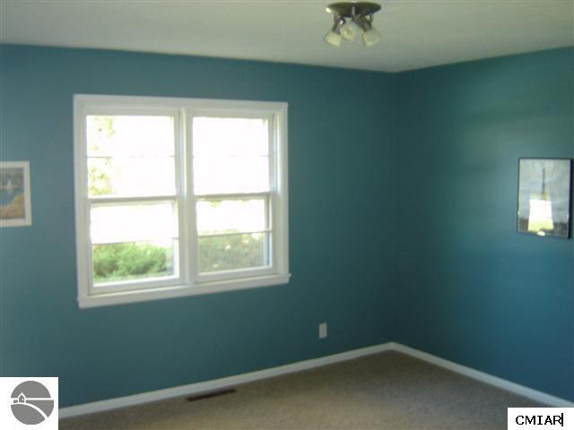 4564 South Crawford Road Mount Pleasant, MI 48858 - Photo 9 of 9 1769830-8.JPG