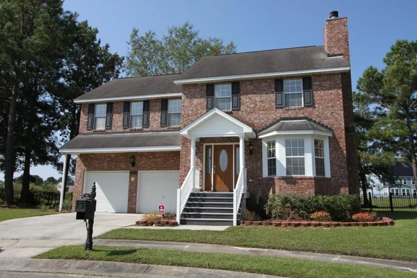 $2,450 | 1319 Kingfisher Circle, Hanahan, SC 29410