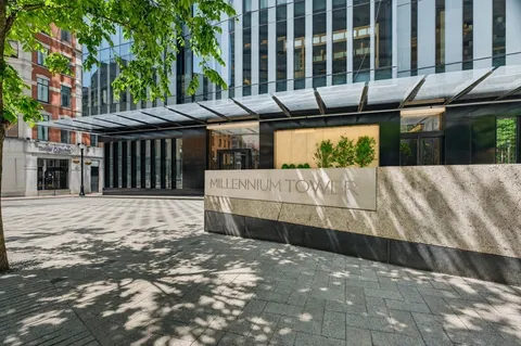 $3,700,000 | 1 Franklin Street, Unit 5105, Boston, MA 02110