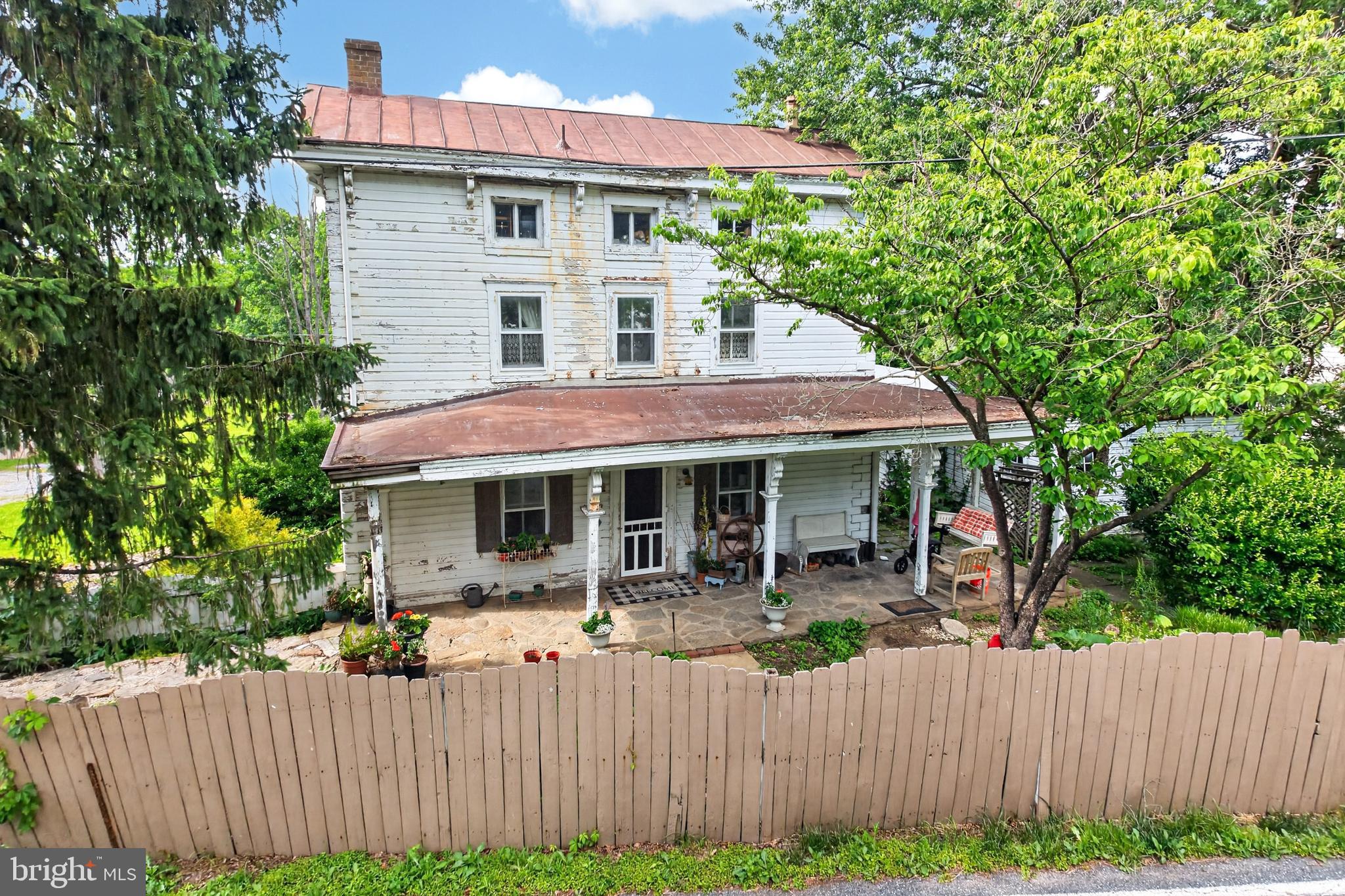 541 Byers Road Chester Springs, PA 19425 - Photo 5 of 33