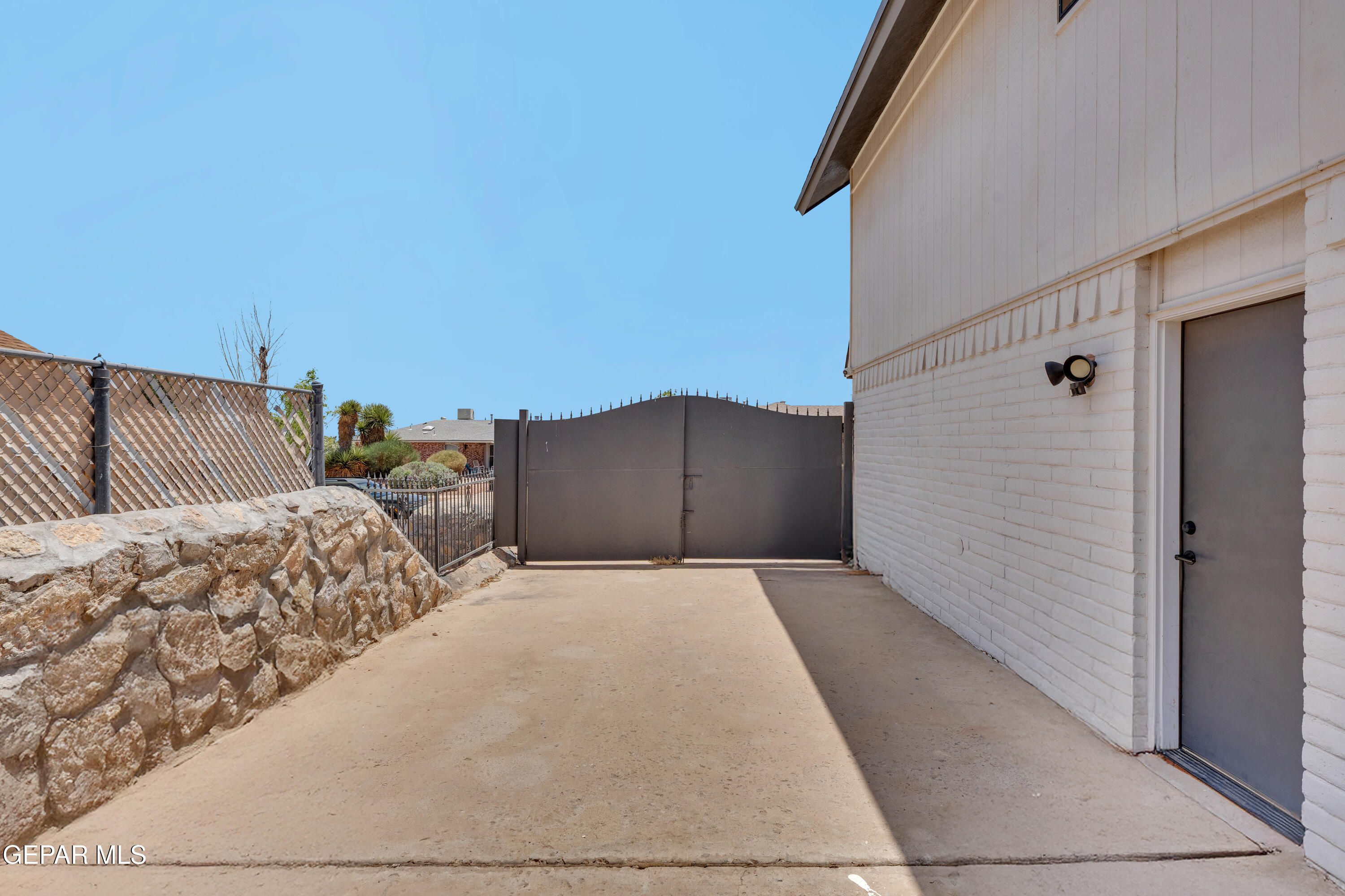 4505 R T Cassidy Drive El Paso, TX 79924 - Photo 49 of 49 6 (6)