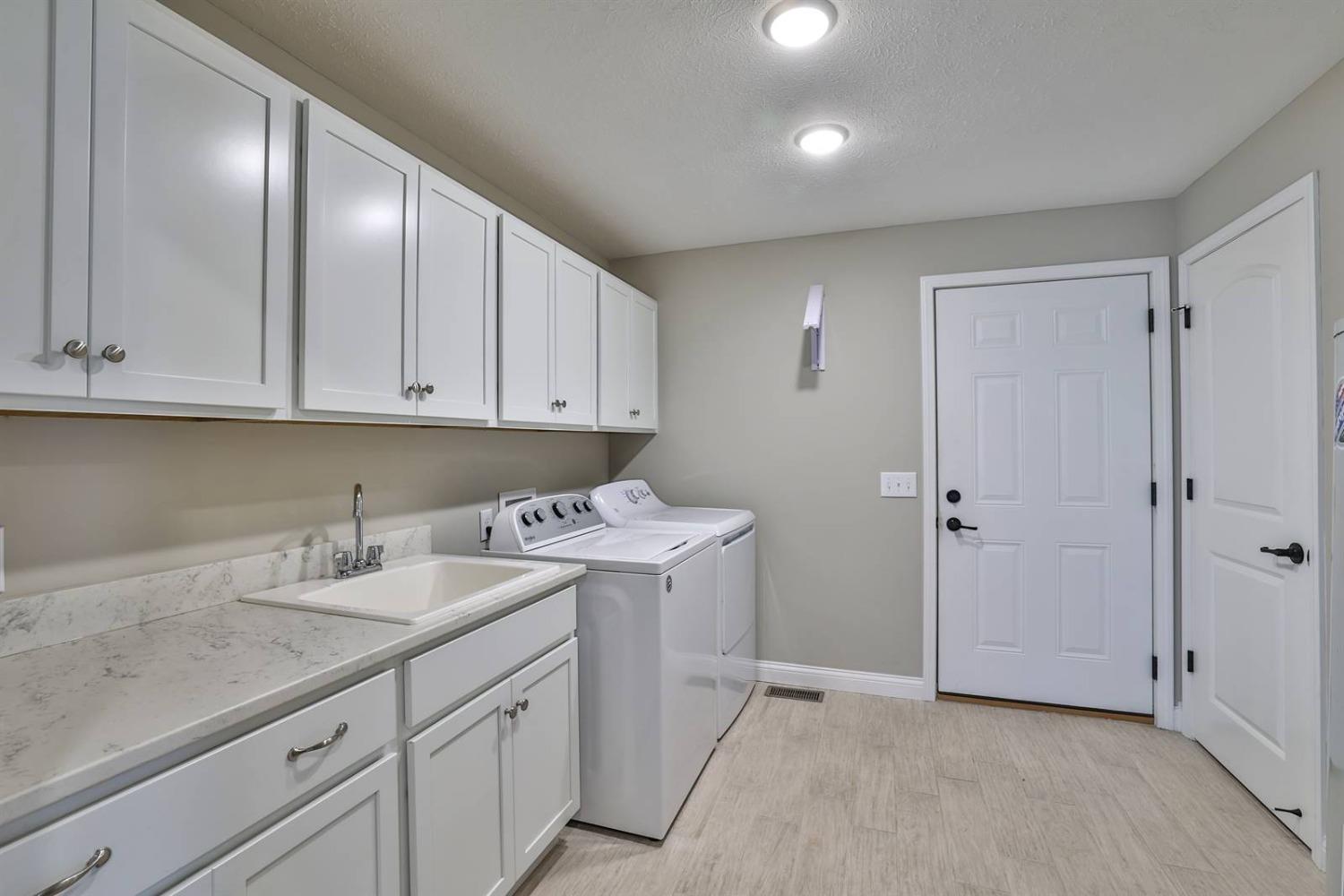 203 6th Street Rising Sun, IN 47040 - Photo 23 of 37