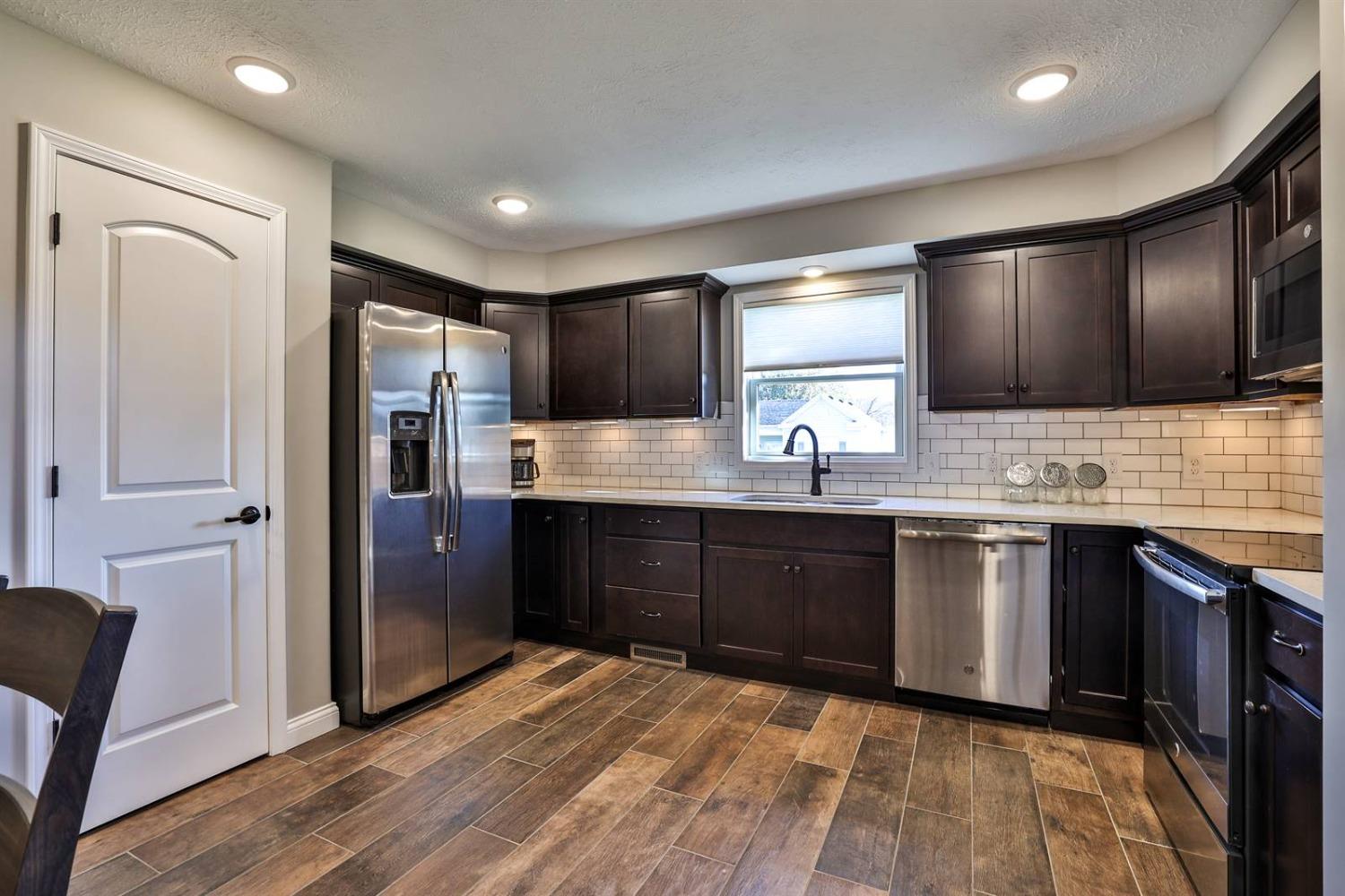 203 6th Street Rising Sun, IN 47040 - Photo 10 of 37