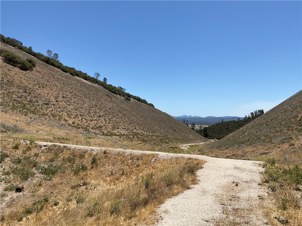 0 Martinez Road King City, CA 93930 - Photo 15 of 52 a view of mountain with wooden fence