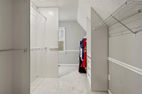 $600,000 | 14726 Mackey Street, Overland Park, KS 66223