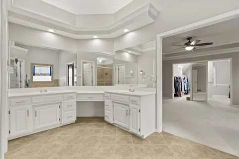 $600,000 | 14726 Mackey Street, Overland Park, KS 66223