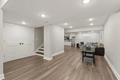 $600,000 | 14726 Mackey Street, Overland Park, KS 66223