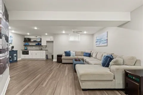 $600,000 | 14726 Mackey Street, Overland Park, KS 66223