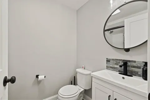 $600,000 | 14726 Mackey Street, Overland Park, KS 66223