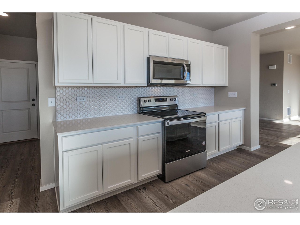 6634 4th St Road Greeley, CO 80634 - Photo 16 of 39 KITCHEN