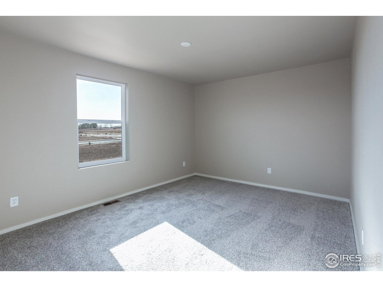 6634 4th St Road Greeley, CO 80634 - Photo 28 of 39 BEDROOM