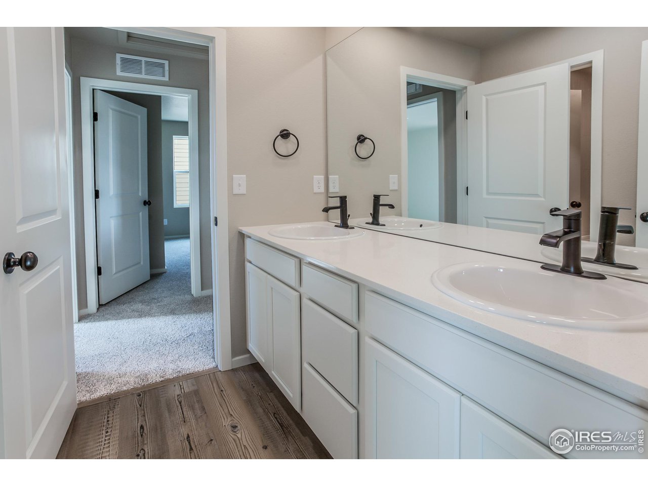 6634 4th St Road Greeley, CO 80634 - Photo 32 of 39 BATH
