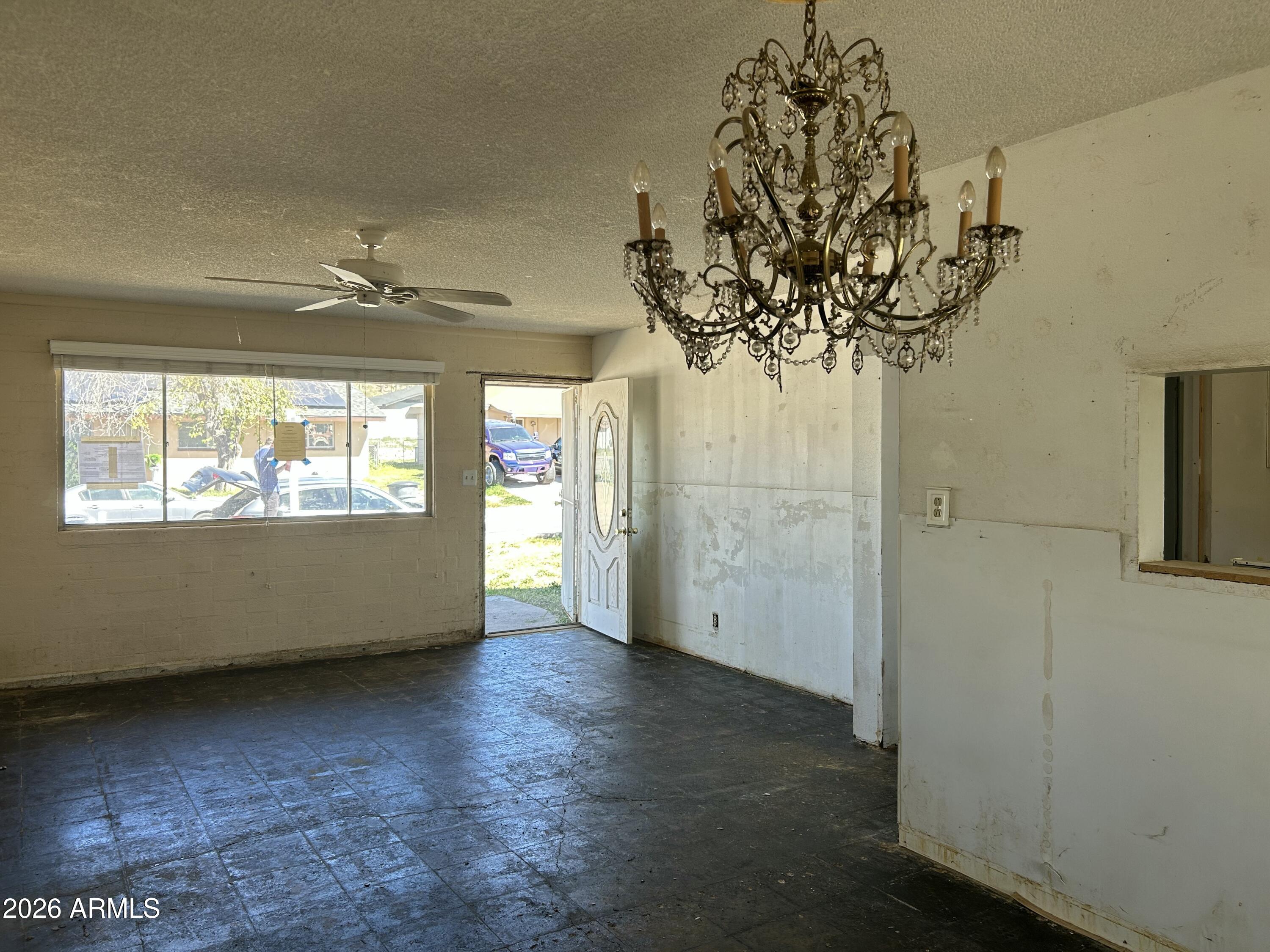 343 Essex Road Kearny, AZ 85137 - Photo 6 of 24 IMG_6643