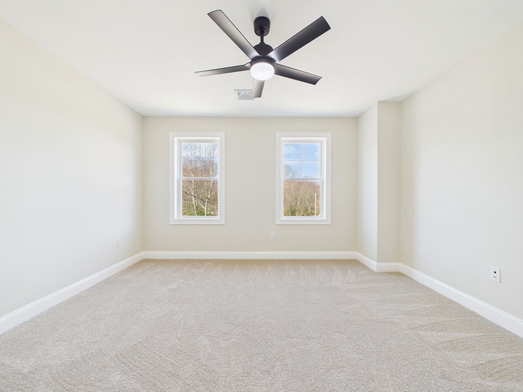 247 Braley Hill Road Rochester, MA 02770 - Photo 9 of 13