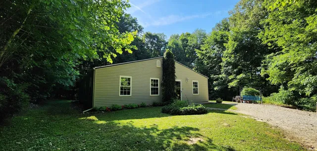 $325,000 | 5830 South Alexander Hill Road, Washington, IN 47501