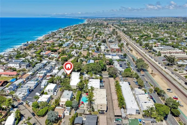 $699,000 | 149 West Glaucus Street, Unit D, Encinitas, CA 92024