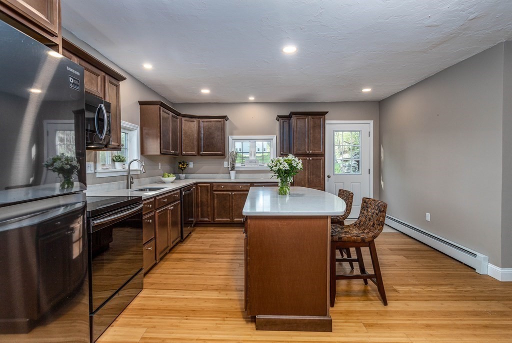 254 Stowell Road Ashburnham, MA 01430 - Photo 9 of 32