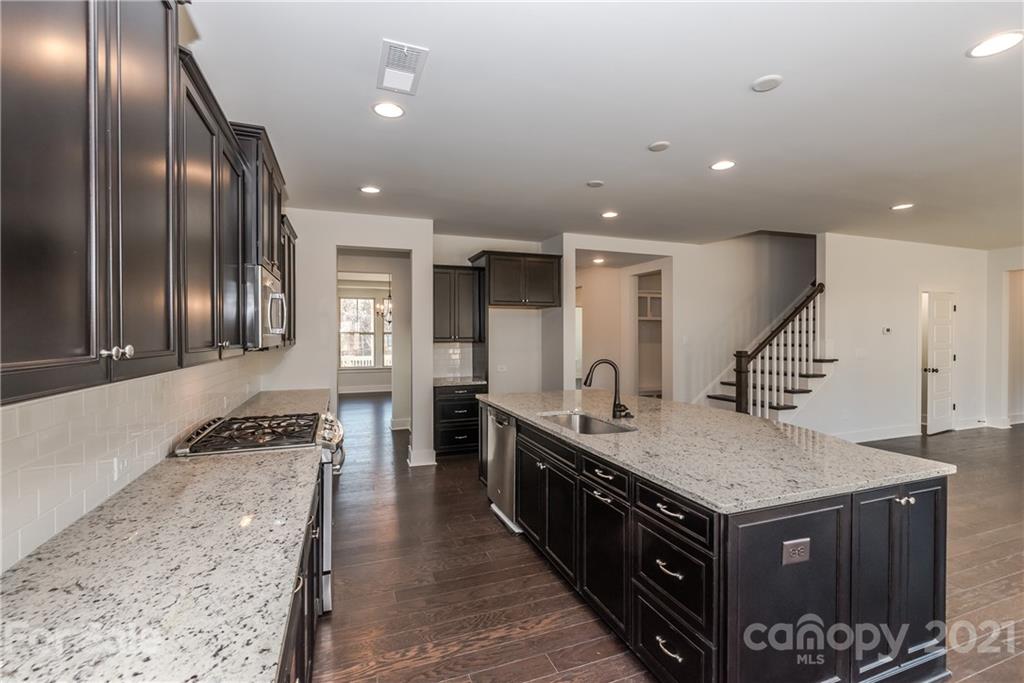 1248 Therns Ferry Drive, Unit 559 Fort Mill, SC 29708 - Photo 8 of 15 Gallery Image 8