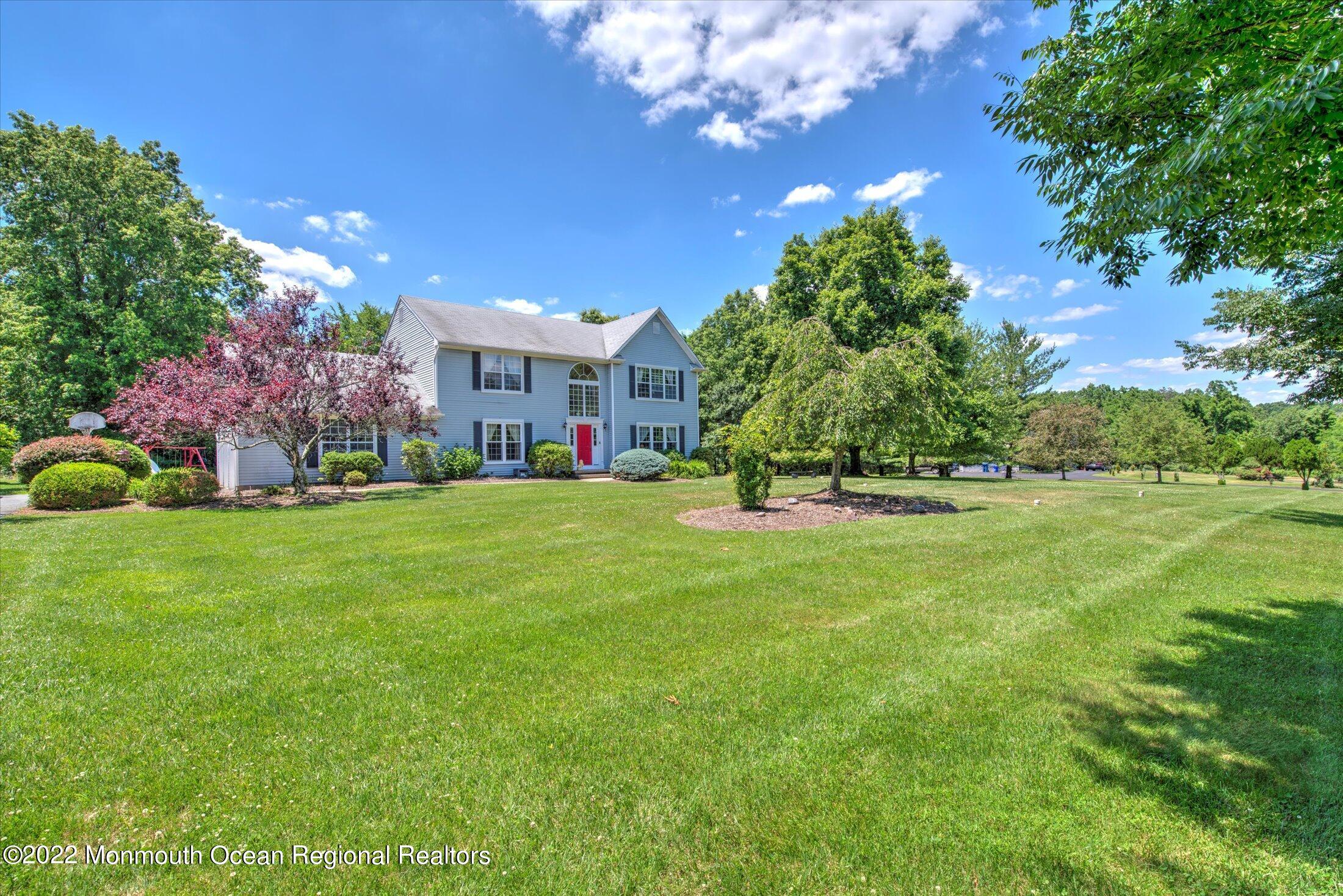 25 Ridings Parkway Princeton, NJ 08540 - Photo 2 of 39 02-FRONT