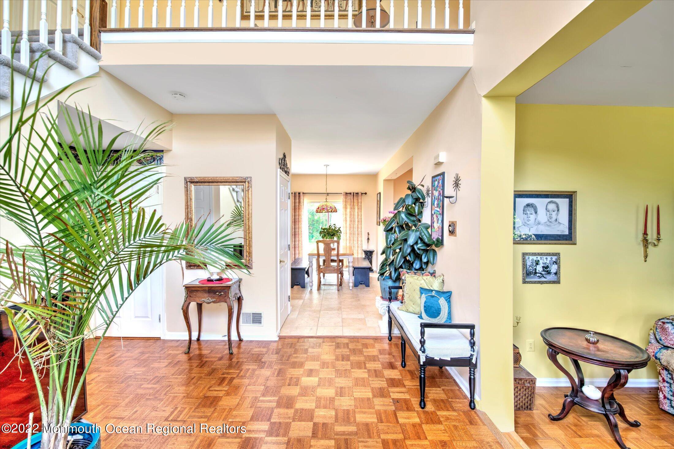 25 Ridings Parkway Princeton, NJ 08540 - Photo 5 of 39 06-FOYER