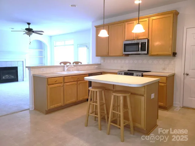 $2,495 | 17213 Cranwood Avenue, Huntersville, NC 28078