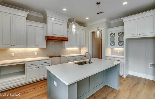 $405,000 | 117 Charleston Lane, Madison, MS 39110