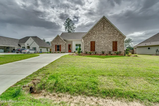 $405,000 | 117 Charleston Lane, Madison, MS 39110