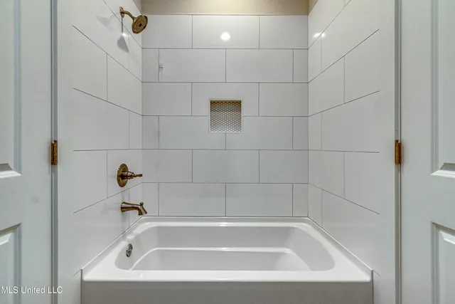 $405,000 | 117 Charleston Lane, Madison, MS 39110