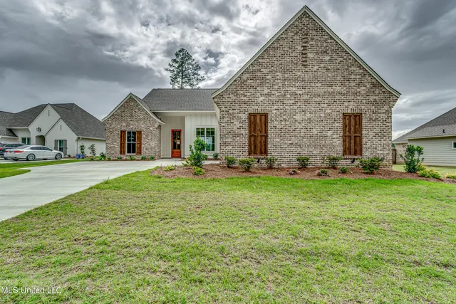 $405,000 | 117 Charleston Lane, Madison, MS 39110