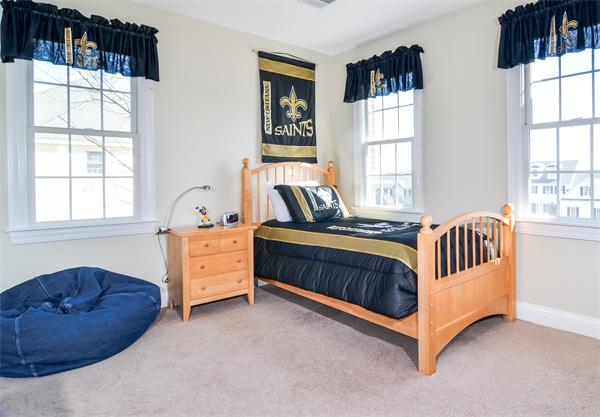 47 Mohawk Path Holliston, MA 01746 - Photo 20 of 22 Gallery Image 20