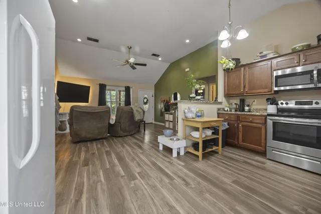 $155,000 | 857 Old Hudsonville Road, Holly Springs, MS 38635