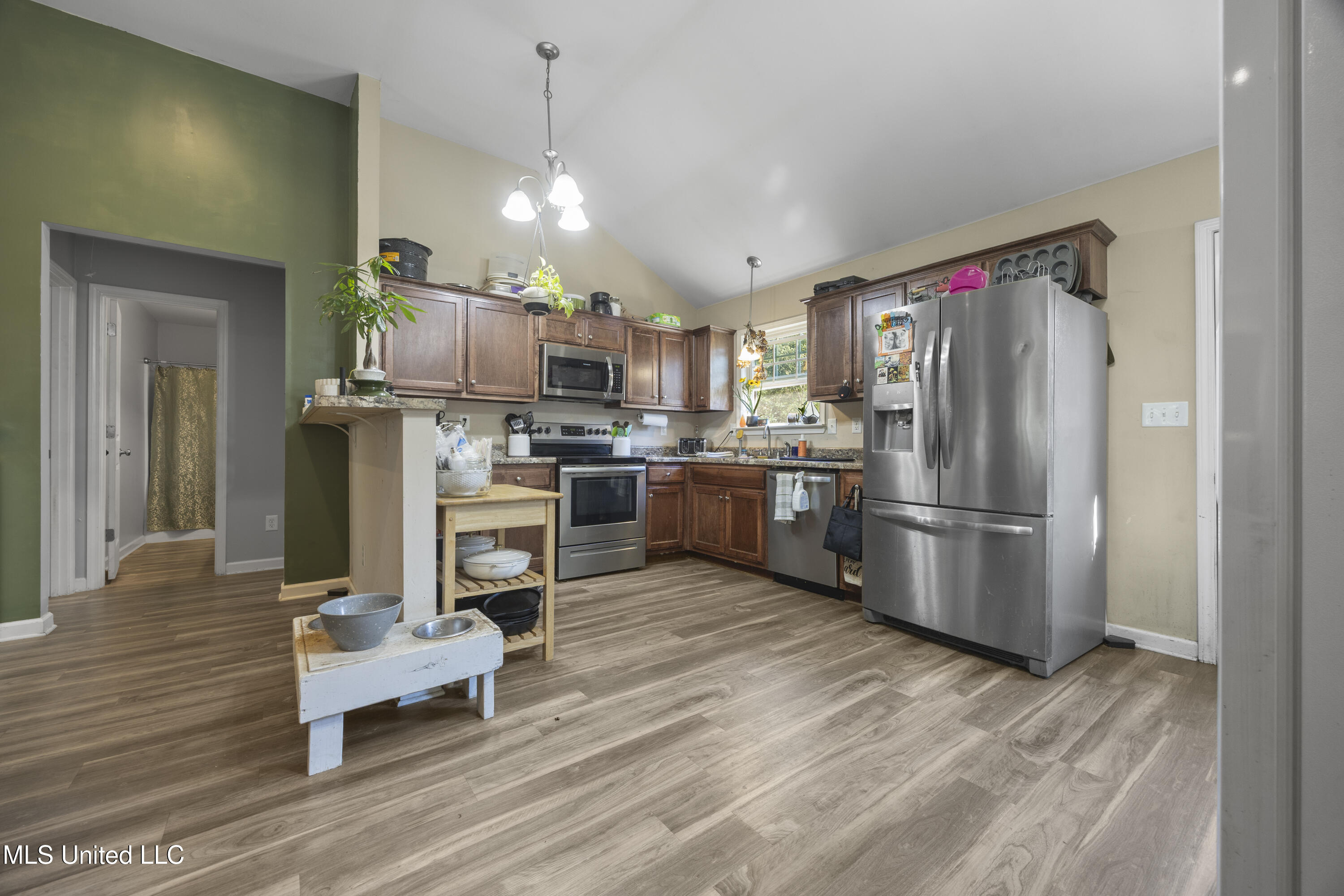 857 Old Hudsonville Road Holly Springs, MS 38635 - Photo 10 of 21 IMG_1167