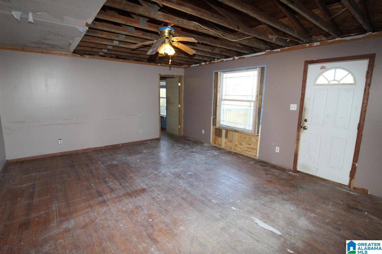 900 Fred Terry Road Locust Fork, AL 35097 - Photo 3 of 14