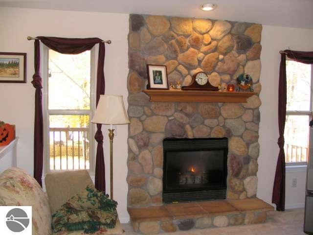 2334 South 29 Road Cadillac, MI 49601 - Photo 3 of 9 1676939-2.JPG